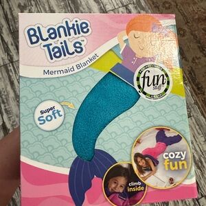 Mermaid Blanket - Blue and Pink